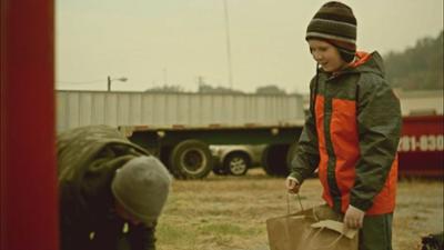 Homicide Hunter: Staffel 5 Folge 19 Die Bombe im Müllcontainer