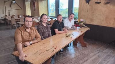 Mein Lokal, Dein Lokal: Mittelalterliches Speisen in der "Burgschänke Leuchtenburg"