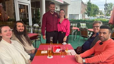 Mein Lokal, Dein Lokal: Wochenstart des Grill-Spezials: Balkan-Küche im "Steakhaus Passage Stube"