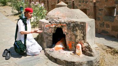 Mythen, Orte, Legenden - mit Josh Gates: Staffel 1 Folge 11 Indiens große Mauer