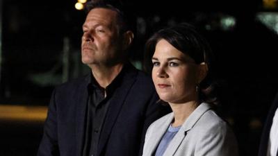 News & Trends: Söder, Laschet, Baerbock und Co.: Statements nach Verhandlungen der Grünen mit der Union News & Trends: Söder, Laschet, Baerbock und Co.: Statements nach Verhandlungen der Grünen mit der Union