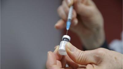 News & Trends: Was steckt dahinter? Biontech Impfstoff soll das Immunsystem schwächen News & Trends: Was steckt dahinter? Biontech Impfstoff soll das Immunsystem schwächen