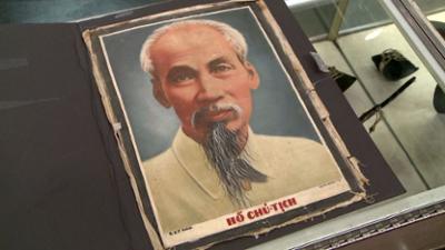 Pawn Stars - Die Drei vom Pfandhaus: Staffel 16 Folge 15 Ho! Ho! Ho Chi Minh! Pawn Stars - Die Drei vom Pfandhaus: Staffel 16 Folge 15 Ho! Ho! Ho Chi Minh!