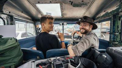 Roadtrip extrem: Von Singapur nach London: Staffel 1 Folge 1 Von Singapur bis Myanmar Roadtrip extrem: Von Singapur nach London: Staffel 1 Folge 1 Von Singapur bis Myanmar