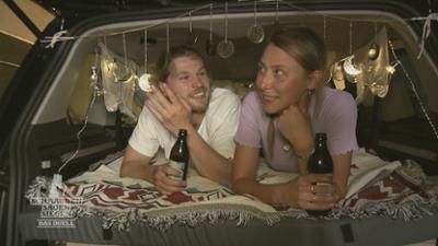 Schrauben, Sägen, Siegen: Ungewöhnliche Schlafplätze: Camper-Bett versus orientalisches Schlafzimmer Schrauben, Sägen, Siegen: Ungewöhnliche Schlafplätze: Camper-Bett versus orientalisches Schlafzimmer