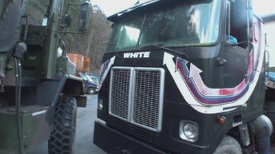 Steel Buddies - Stahlharte Geschäfte: Staffel 8 Folge 4 Der Leucht-Truck