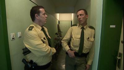 Toto und Harry Reloaded: Staffel 2 Folge 15 Schlägerei im Hauptbahnhof