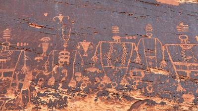 Unerklärliche Phänomene - Ancient Aliens: Geschichten der Urahnen