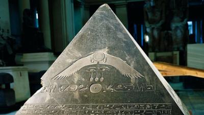 Unerklärliche Phänomene - Ancient Aliens: Staffel 14 Folge 7 Alien Air Force