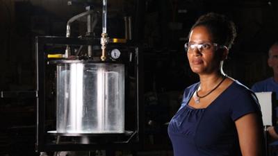 Unglaubliche Aufnahmen - Strange Evidence: Staffel 1 Folge 2 Der Feuerteufel schlägt zu