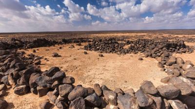 Verborgen im Sand - Geheimnisse der Vergangenheit: Staffel 2 Folge 3 Extremer Asketismus