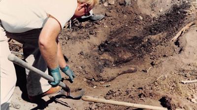 Verscharrt & vergraben - Mord verjährt nicht: Staffel 5 Folge 8 Vergewaltigt und zerstückelt