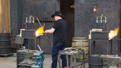 Wettkampf der Waffenschmiede: Staffel 4 Folge 5 Publikumslieblinge