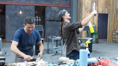 Wettkampf der Waffenschmiede: Staffel 3 Folge 1 Meisterklasse