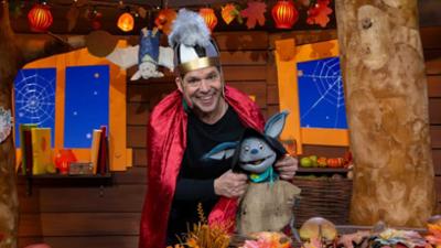 Baumhaus: 315. Fidi und Juri spielen Sankt Martin