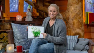 Baumhaus: Schneeglöckchen