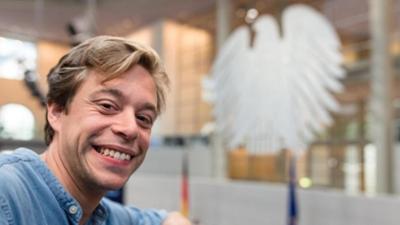 Checker Reportagen: Der Demokratie-Check