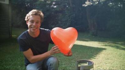 Checker Reportagen: Der Liebe- und Knutschen-Check
