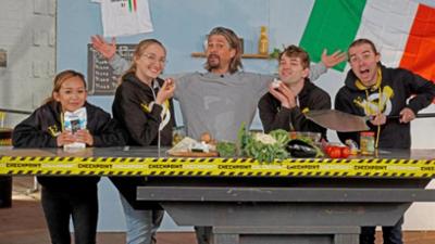 Checkpoint: Drachen, Pizzabäcker und ein Schminkdesaster