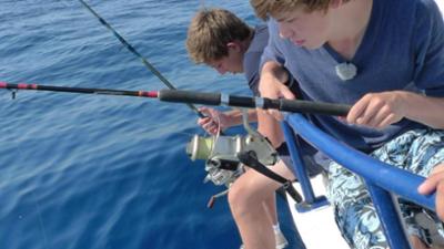 Die WG: 17. Fang den Fisch Die WG: 17. Fang den Fisch
