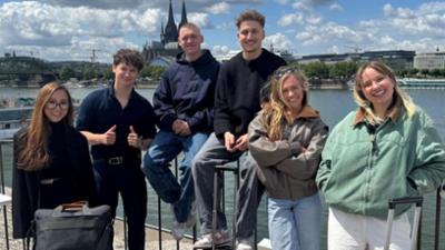 Die WG: 43. Bekannte Gesichter - neues Abenteuer!