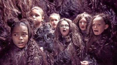 Eine lausige Hexe: 9. Gemeinsam sind wir stark