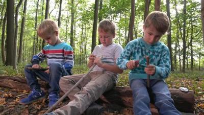 ENE MENE BU: Wir spielen draußen im Herbst