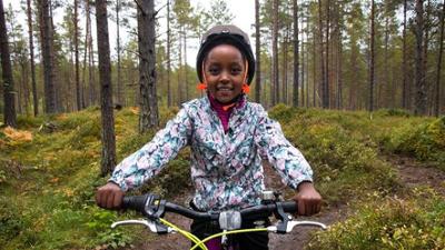 ICH bin ICH: Paola fährt Mountainbike
