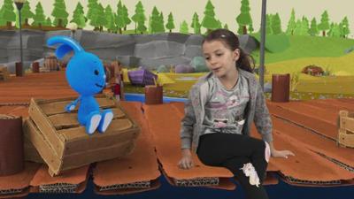 Kikaninchen Schnipselwelt: Kikaninchen und Naomi erfinden eine Chaoswelt