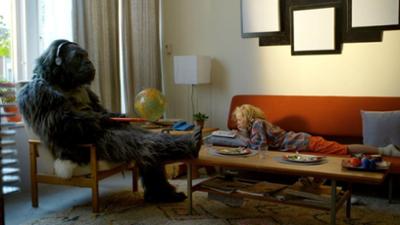 Lena & Benedict: 4. Drohnenalarm