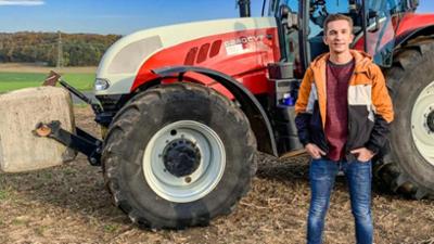 PUR+: Megamaschine Traktor