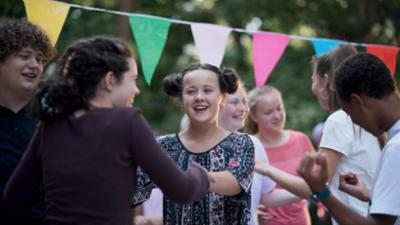 Schloss Einstein: 935. Folge