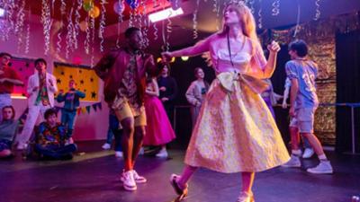 Spellbound - Verzaubert in Paris: 10. Tanzmarathon