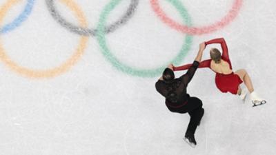 Sportschau: Das Kurzprogramm von Nikita Volodin und Minerva Hase