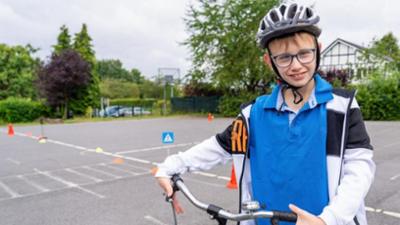 stark!: Alex - Fahrradfahren! Ich will es schaffen