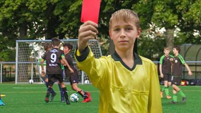 stark!: Hannes - Ich werde Fußballschiedsrichter