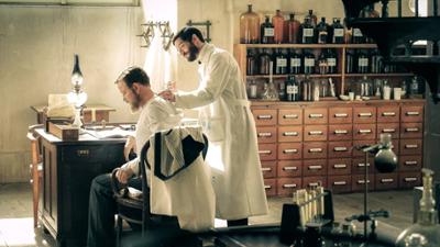 Charité: Folge 4: Wundermittel (S01/E04)
