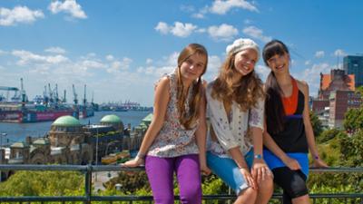Emmas Chatroom: 22. Seenot in Sydney