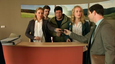 Familie Dr. Kleist: Folge 112: Schweigen ist Blech (S08/E15)