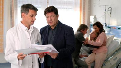 Familie Dr. Kleist: Folge 108: Zukunft (S08/E11) Familie Dr. Kleist: Folge 108: Zukunft (S08/E11)