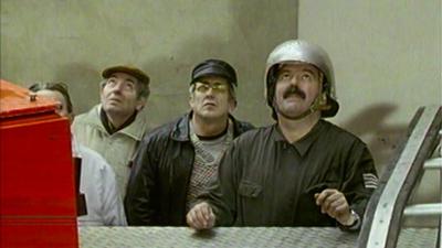 Feuerwache 09: Folge 7: Feuertage