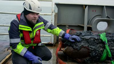 Heute im Osten: Explosives Erbe - Munitionsjäger in der Ostsee