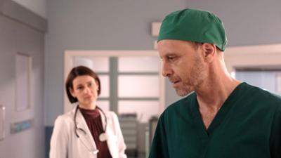 In aller Freundschaft: Folge 942: Mit offenen Karten (S24/E21)