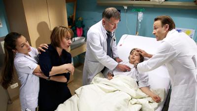 In aller Freundschaft: Folge 534: Ursachenforschung (S14/E33)