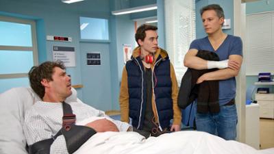 In aller Freundschaft: Folge 694: Auge in Auge (S18/E25)