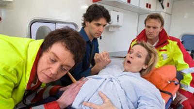 In aller Freundschaft: Folge 411: Mutterglück (S11/E35) In aller Freundschaft: Folge 411: Mutterglück (S11/E35)