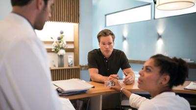 In aller Freundschaft: Folge 163: Schwindel (S04/E37)