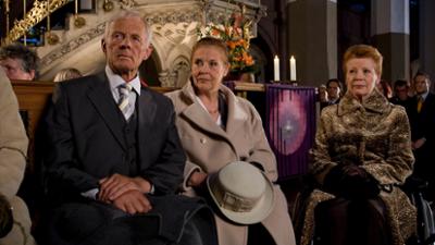 In aller Freundschaft: Folge 417: Jauchzet, frohlocket (S11/E41)