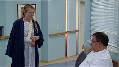 In aller Freundschaft: Folge 498: Kommunikationsstörung (S13/E39)