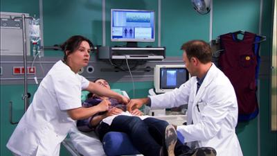 In aller Freundschaft: Folge 579: Befürchtungen (S15/E36)